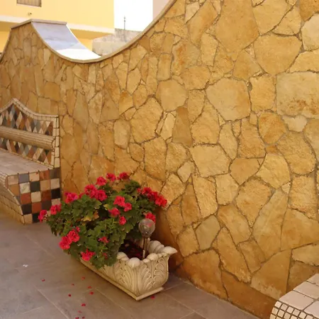 Gran Marisa Hotel apartamentowy Lampedusa